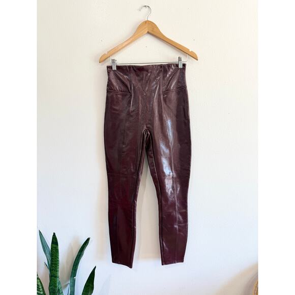 Spanx Deep Red Faux Leather Leggings size M - Picture 1 of 8